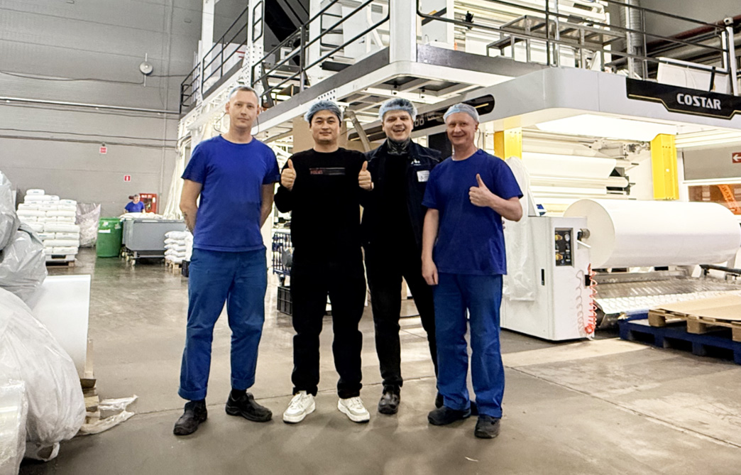 俄罗斯客户再添吹膜设备新机,这次是来自made by China的新选择